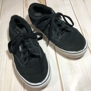 Vans Classic Black Atwood Youth Size 4